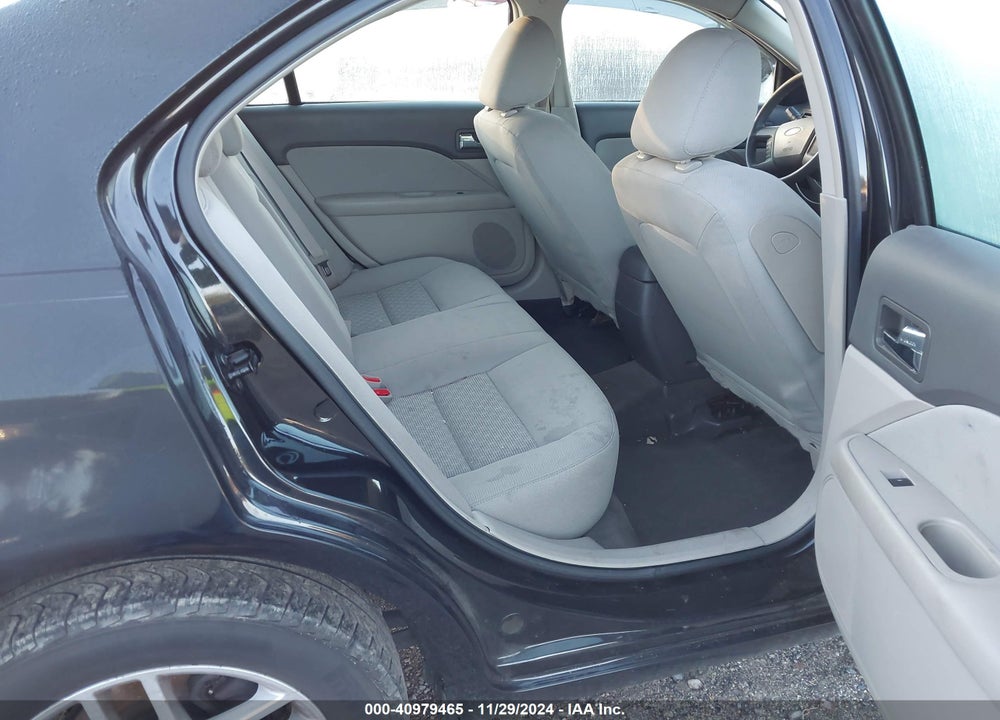 2010 FORD FUSION S VIN: 3FAHP0GA4AR152836