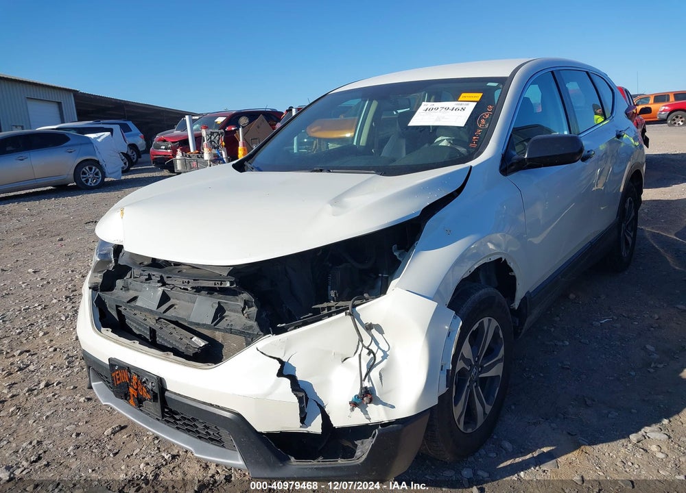 2018 HONDA CR-V LX VIN: 2HKRW6H33JH223595