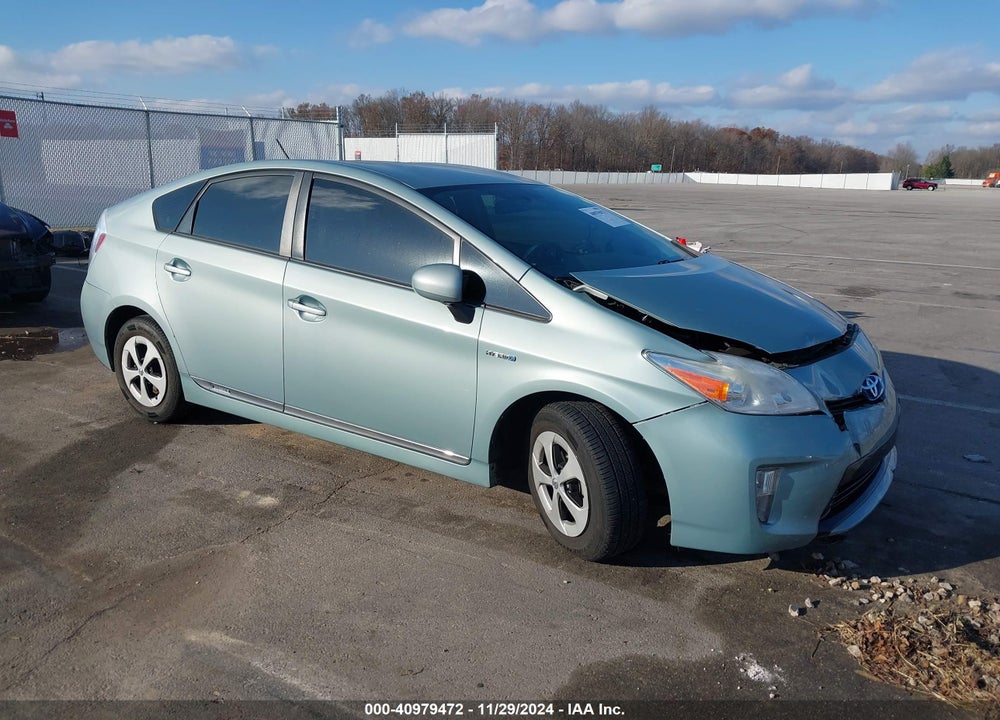 2013 TOYOTA PRIUS THREE VIN: JTDKN3DU7D1679547