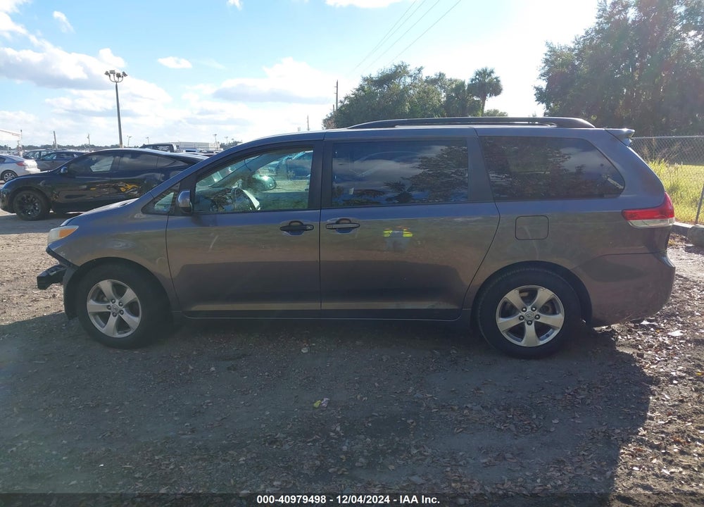 2012 TOYOTA SIENNA LE V6 8 PASSENGER VIN: 5TDKK3DC4CS267040
