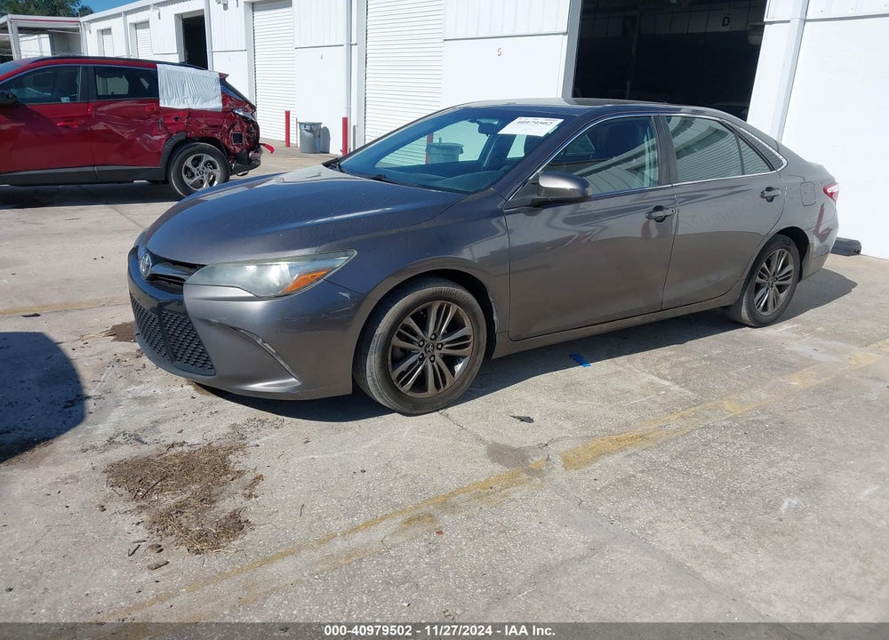2015 TOYOTA CAMRY SE VIN: 4T1BF1FK2FU114777