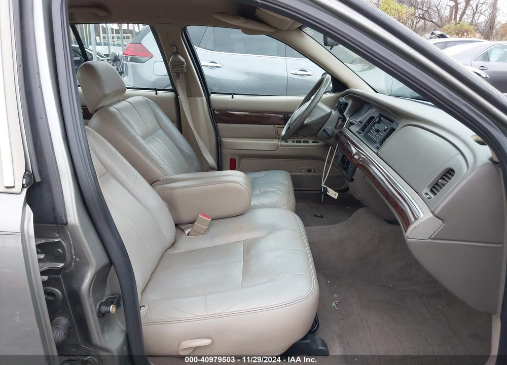 2003 MERCURY GRAND MARQUIS GS VIN: 2MEFM74W13X672224