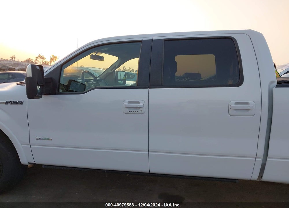 2011 FORD F-150 LARIAT VIN: 1FTFW1CT4BFB48740