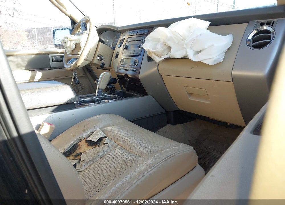 2011 FORD EXPEDITION XLT VIN: 1FMJU1J57BEF06600