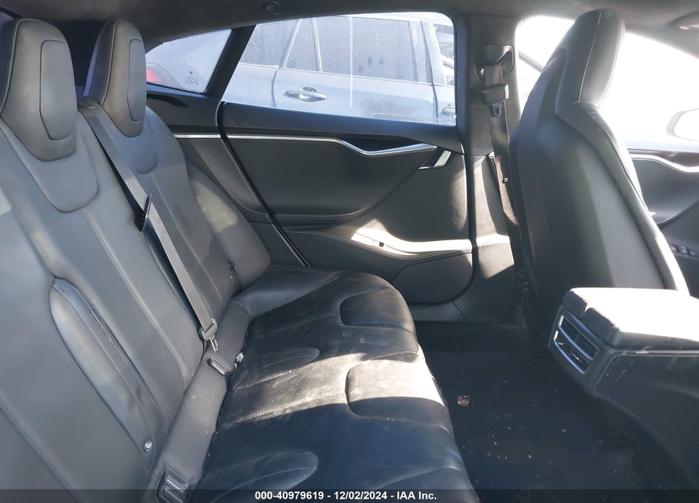2015 TESLA MODEL S 70D/85D/P85D VIN: 5YJSA1H25FFP73560