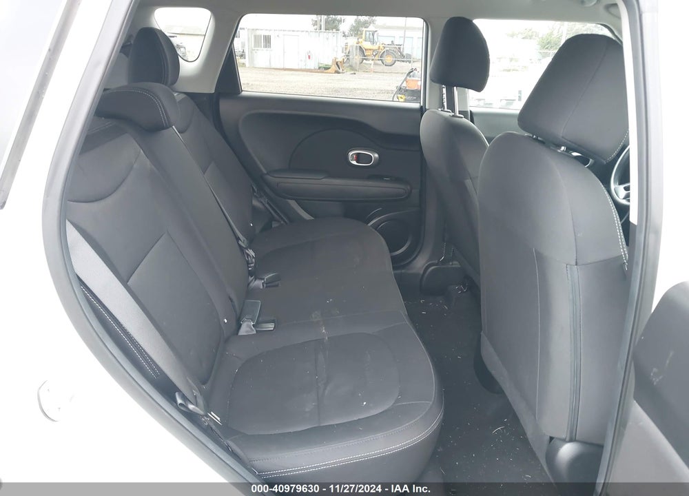 2018 KIA SOUL VIN: KNDJN2A26J7548238
