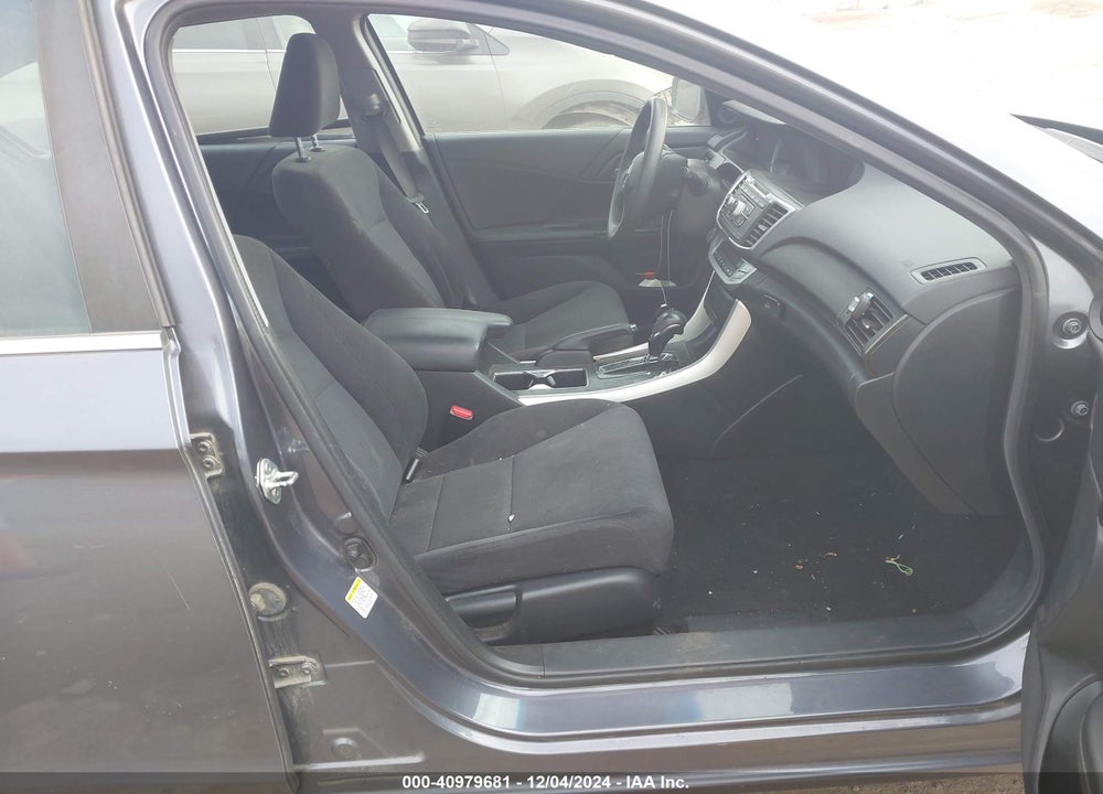 2013 HONDA ACCORD EX VIN: 1HGCR2F7XDA204213