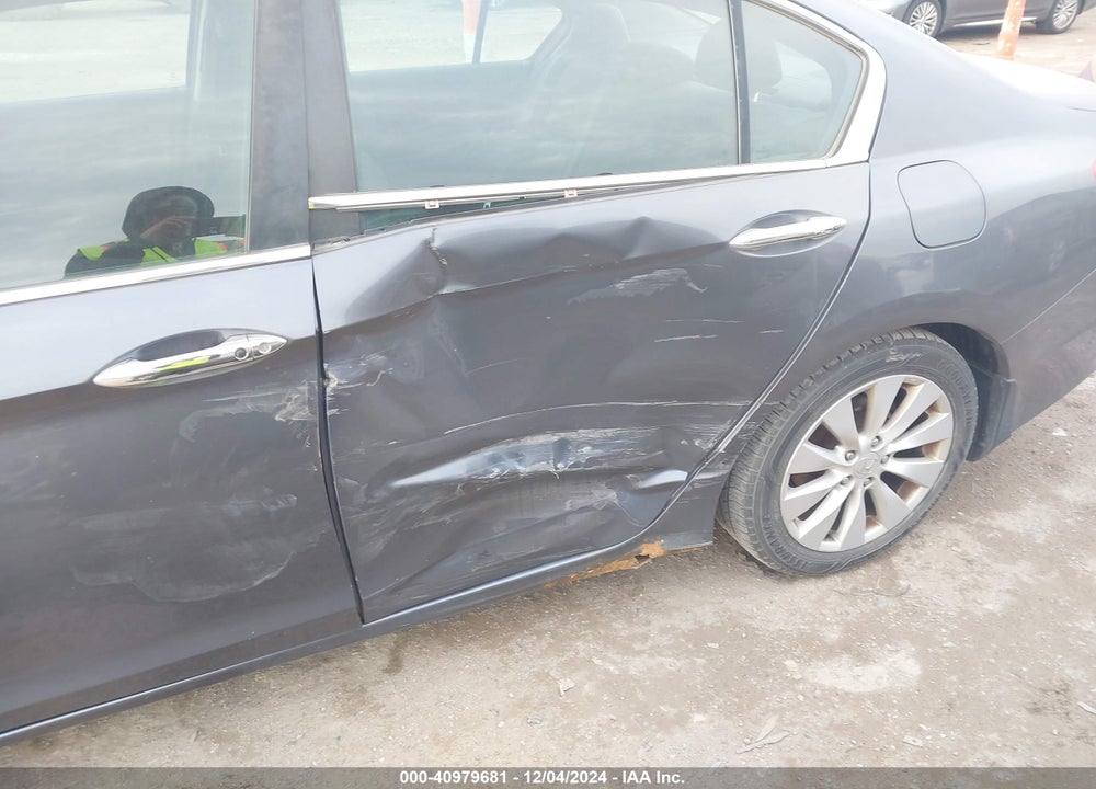2013 HONDA ACCORD EX VIN: 1HGCR2F7XDA204213