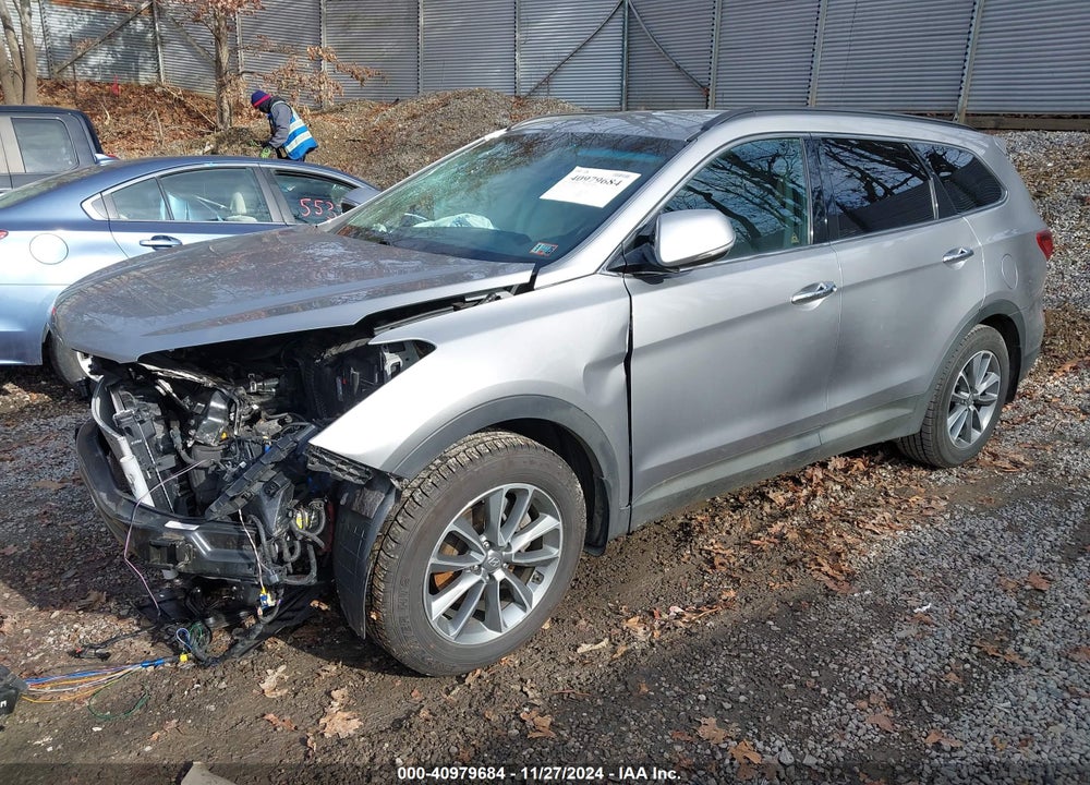 2019 HYUNDAI SANTA FE XL SE VIN: KM8SNDHF2KU303931