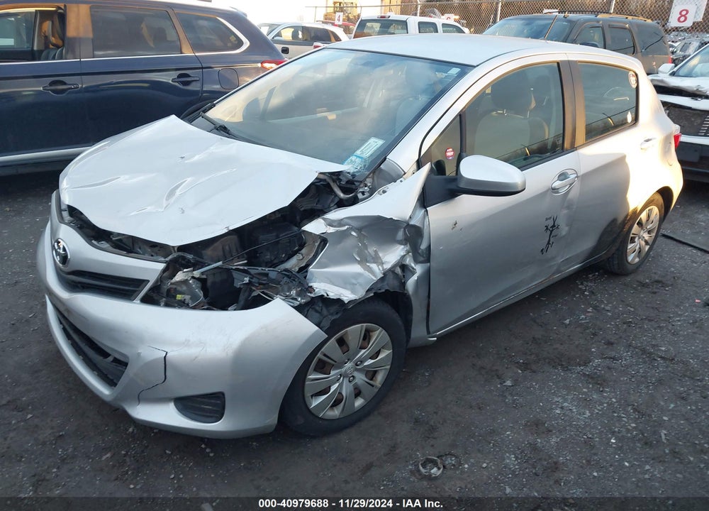 2014 TOYOTA YARIS LE (TMC/CBU PLANT) VIN: JTDKTUD38ED577368