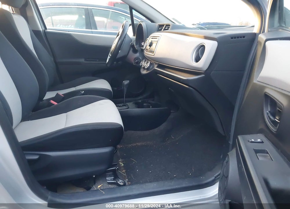 2014 TOYOTA YARIS LE (TMC/CBU PLANT) VIN: JTDKTUD38ED577368