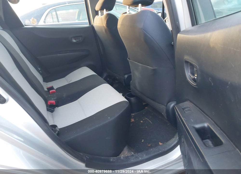 2014 TOYOTA YARIS LE (TMC/CBU PLANT) VIN: JTDKTUD38ED577368