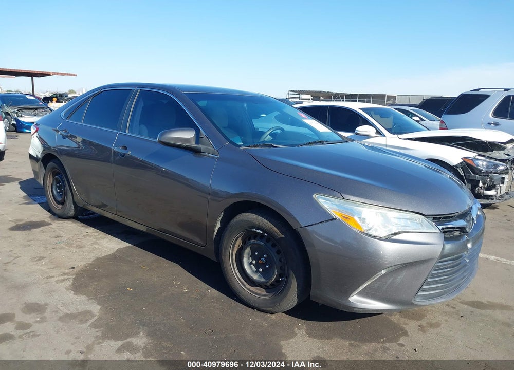2017 TOYOTA CAMRY LE VIN: 4T1BF1FK7HU655200