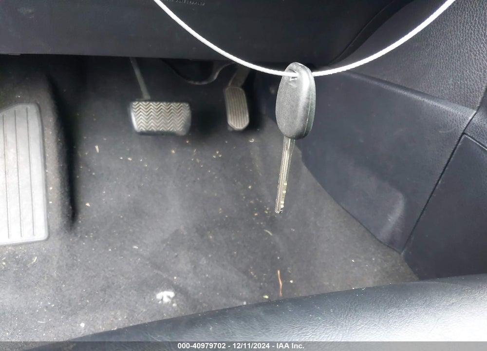 2014 TOYOTA COROLLA LE VIN: 2T1BURHE0EC204442