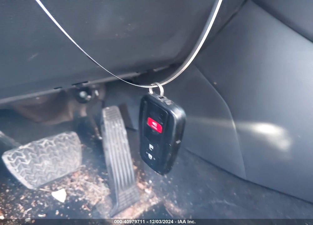 2022 TOYOTA RAV4 XLE VIN: 2T3P1RFV4NW327832