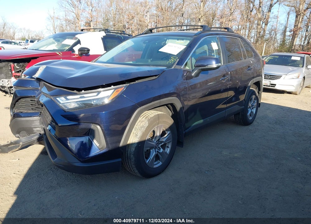 2022 TOYOTA RAV4 XLE VIN: 2T3P1RFV4NW327832