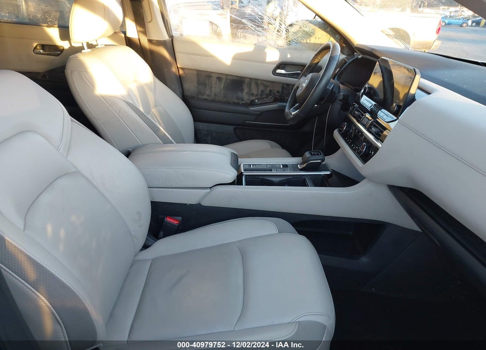2023 NISSAN PATHFINDER SL FWD VIN: 5N1DR3CA8PC235229