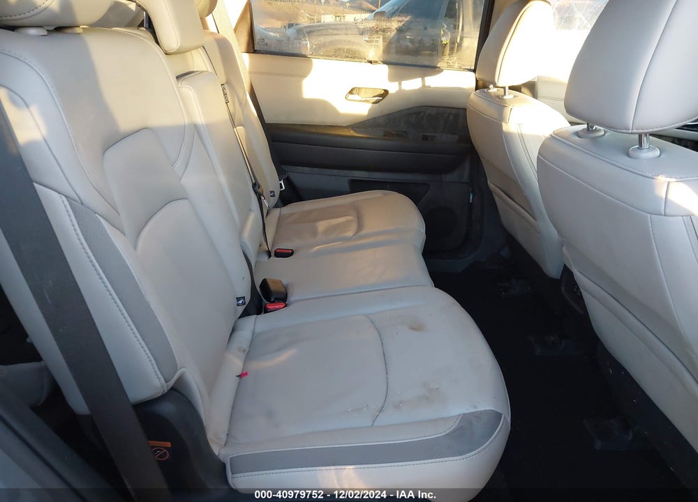 2023 NISSAN PATHFINDER SL FWD VIN: 5N1DR3CA8PC235229