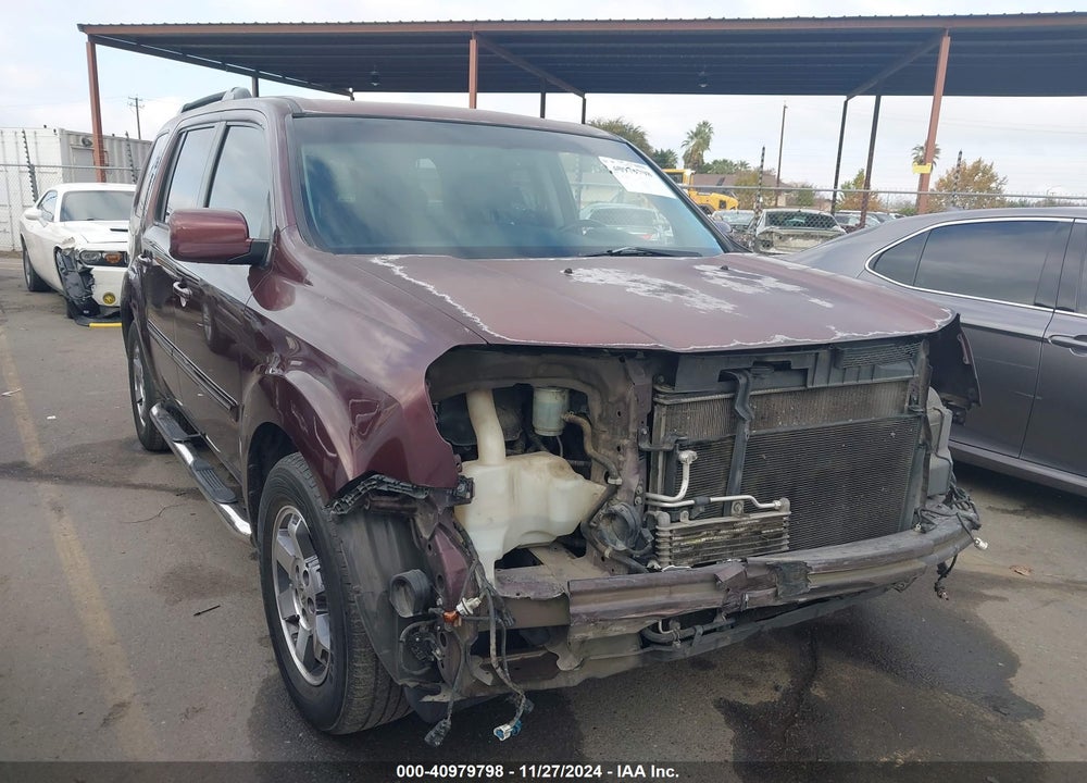 2011 HONDA PILOT TOURING VIN: 5FNYF3H94BB046733