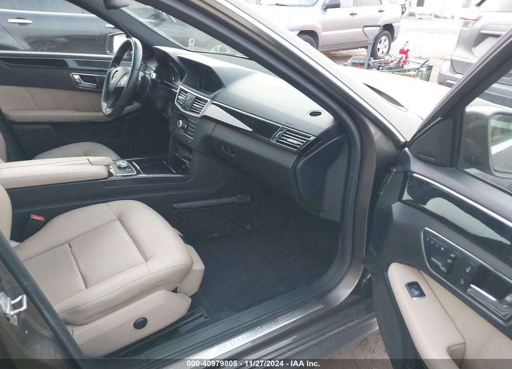 2011 MERCEDES-BENZ E 350 4MATIC VIN: WDDHF8HB9BA385843