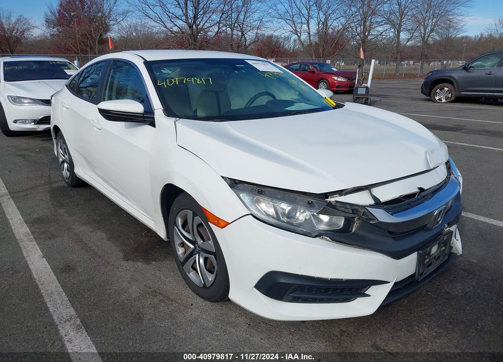 2018 HONDA CIVIC LX VIN: 2HGFC2F51JH509609