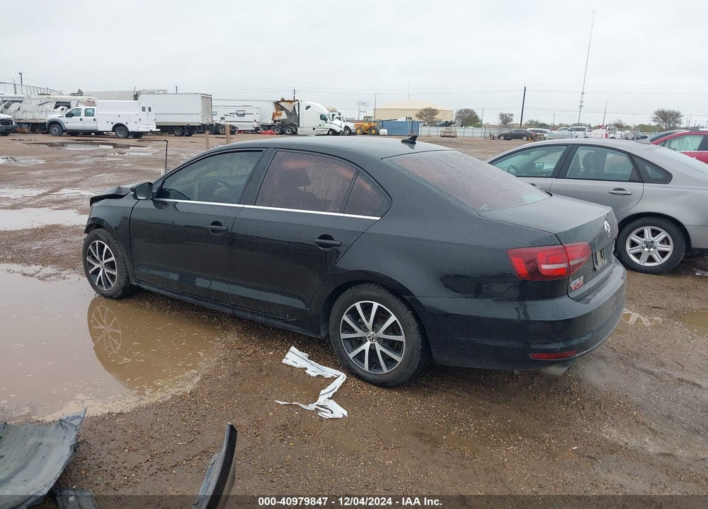 2017 VOLKSWAGEN JETTA 1.4T SE VIN: 3VWDB7AJ1HM202380
