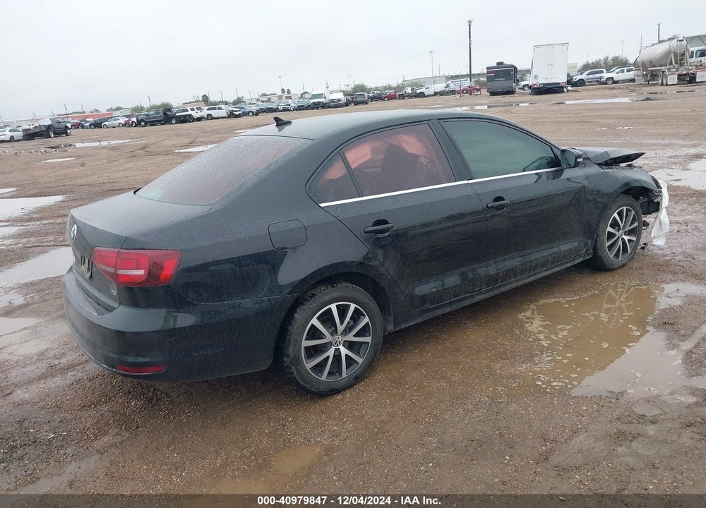 2017 VOLKSWAGEN JETTA 1.4T SE VIN: 3VWDB7AJ1HM202380