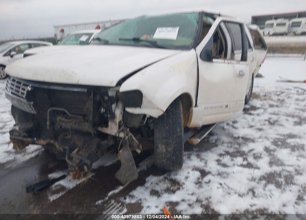 2009 LINCOLN NAVIGATOR L VIN: 5LMFL28529EJ00025
