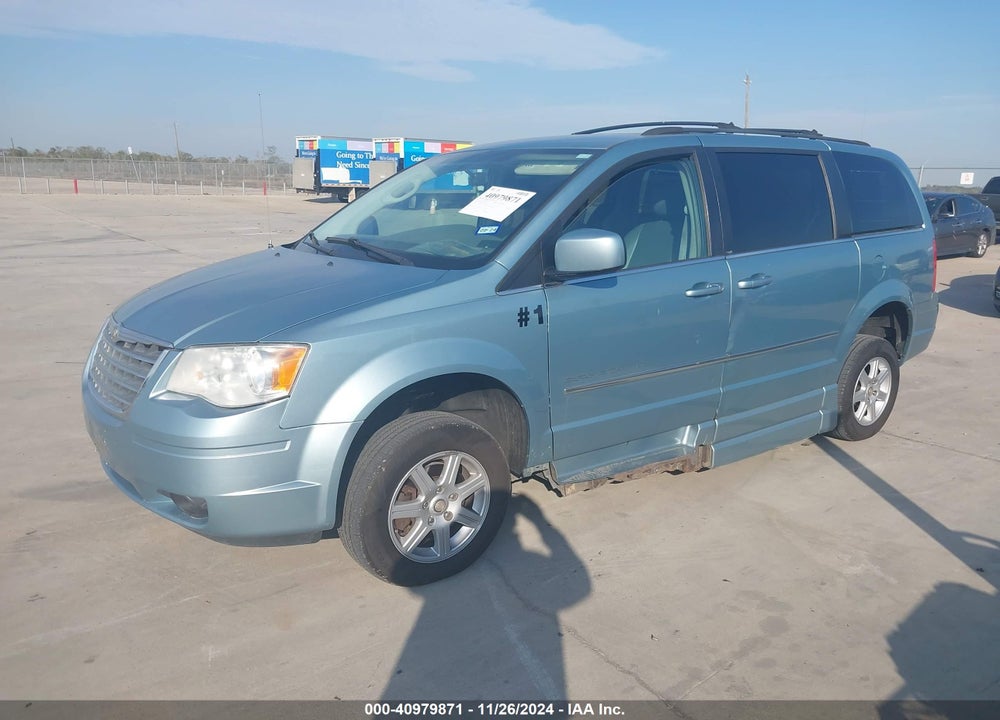 2010 CHRYSLER TOWN & COUNTRY TOURING VIN: 2A4RR5DX5AR253642