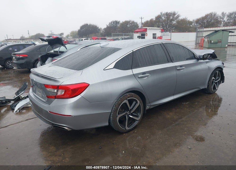 2018 HONDA ACCORD VIN: 1HGCV1F37JA137083