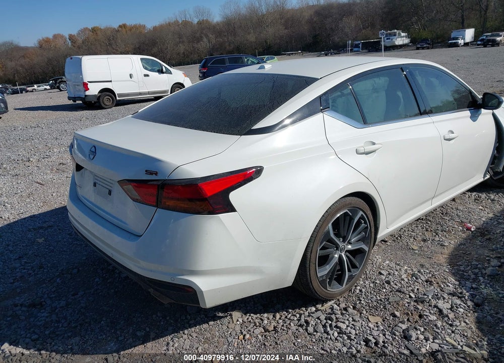 2024 NISSAN ALTIMA SR FWD VIN: 1N4BL4CV4RN418601