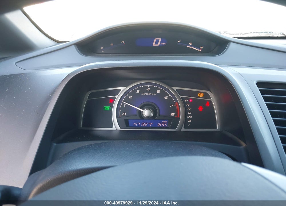 2010 HONDA CIVIC LX VIN: 19XFA1F50AE078979