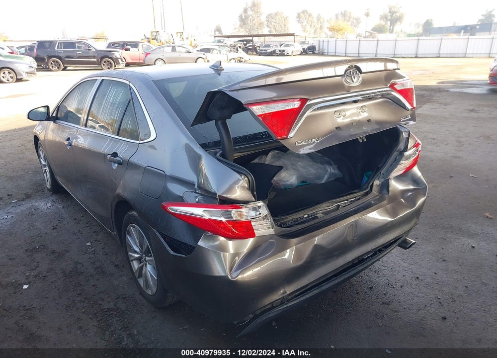 2017 TOYOTA CAMRY XLE V6 VIN: 4T1BK1FK8HU582043