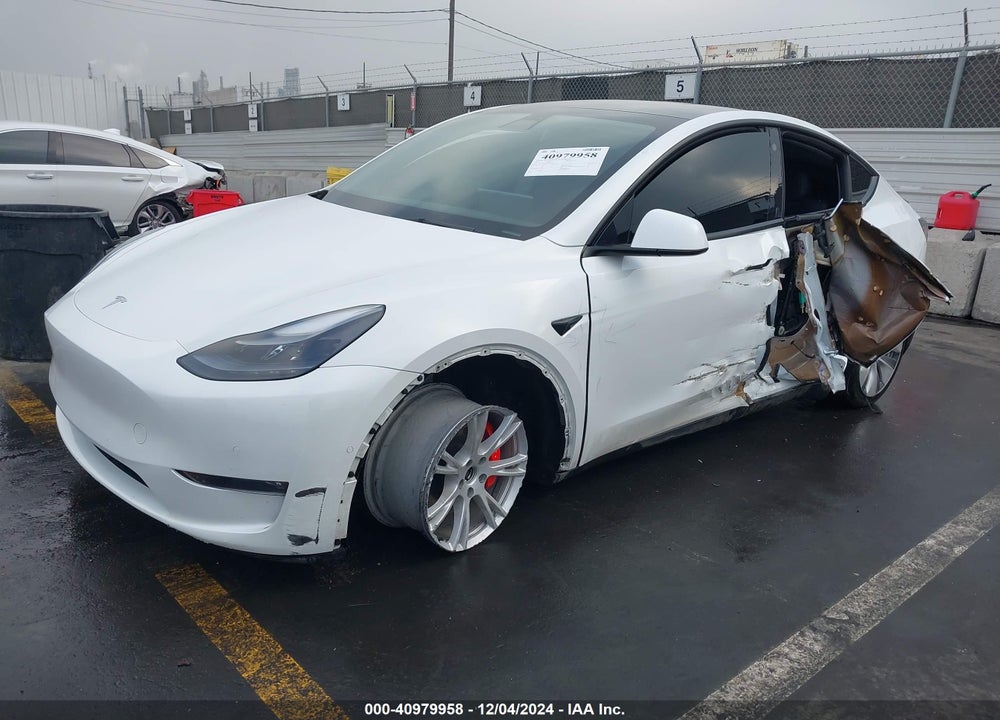 2022 TESLA MODEL Y VIN: 7SAYGDEF8NF350491