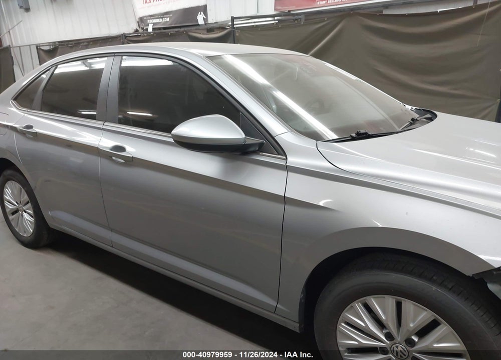 2020 VOLKSWAGEN JETTA 1.4T R-LINE/1.4T S/1.4T SE VIN: 3VWCB7BU1LM050002