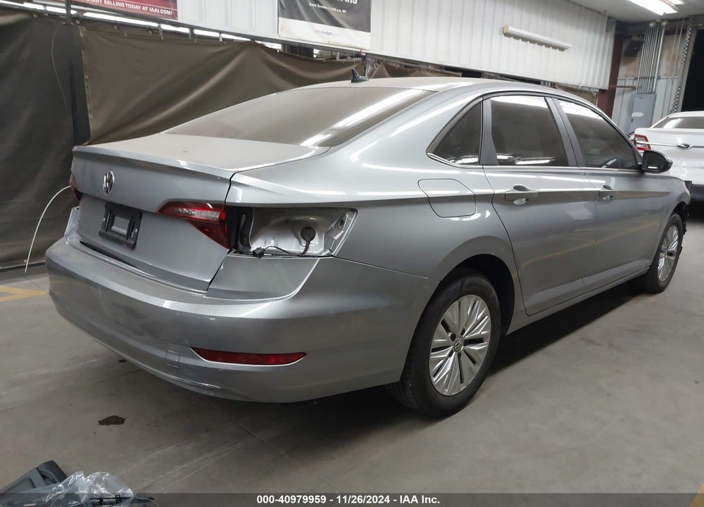 2020 VOLKSWAGEN JETTA 1.4T R-LINE/1.4T S/1.4T SE VIN: 3VWCB7BU1LM050002