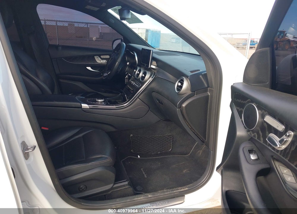 2018 MERCEDES-BENZ GLC 300 VIN: WDC0G4JB7JV079247