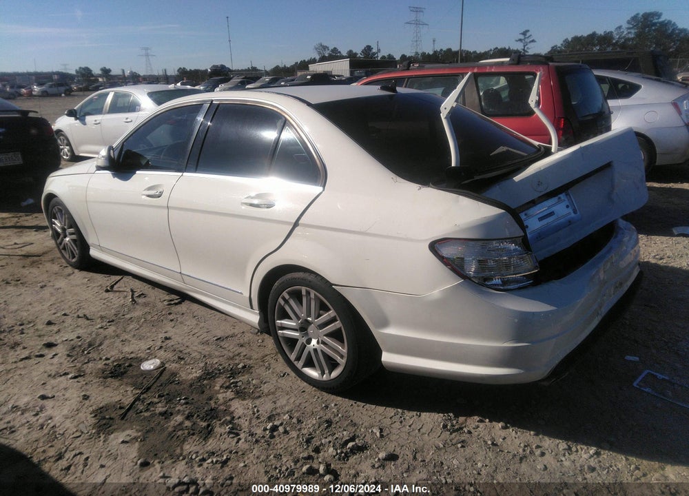 2009 MERCEDES-BENZ C 300 LUXURY/SPORT VIN: WDDGF54X49R071668