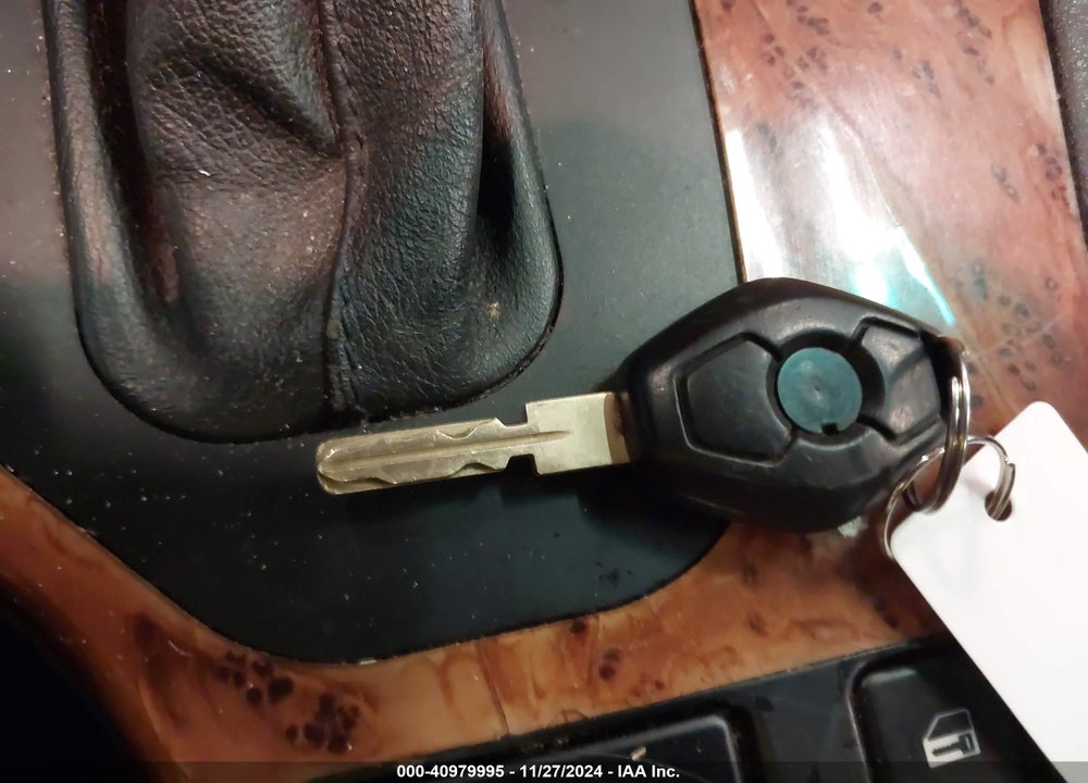 2000 BMW 528IA VIN: WBADM6343YGU29947