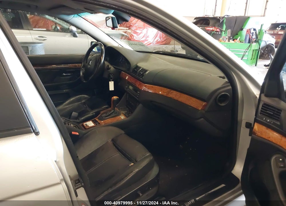 2000 BMW 528IA VIN: WBADM6343YGU29947