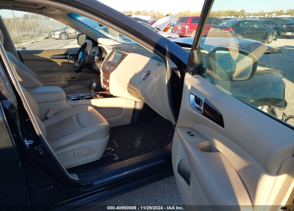 2016 NISSAN PATHFINDER PLATINUM VIN: 5N1AR2MNXGC603604