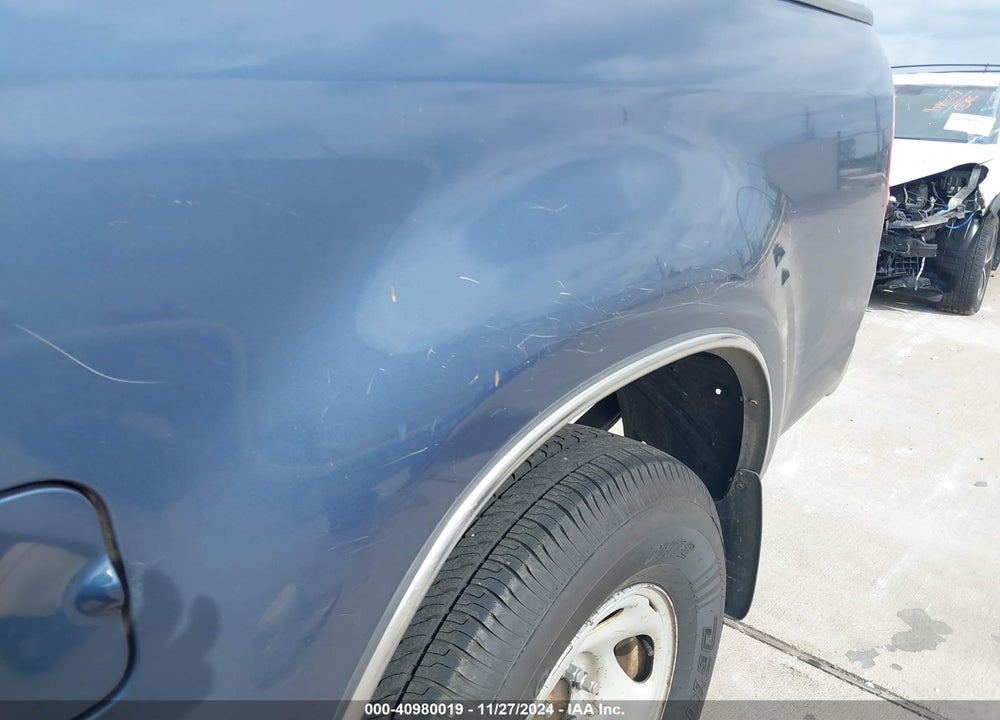 2004 TOYOTA TUNDRA SR5 V8 VIN: 5TBET34184S457748