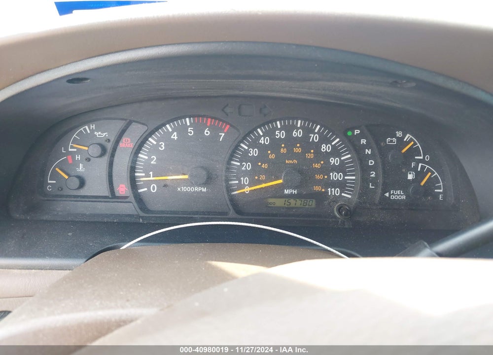 2004 TOYOTA TUNDRA SR5 V8 VIN: 5TBET34184S457748