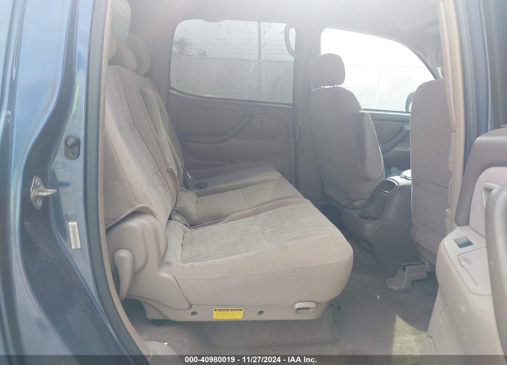 2004 TOYOTA TUNDRA SR5 V8 VIN: 5TBET34184S457748