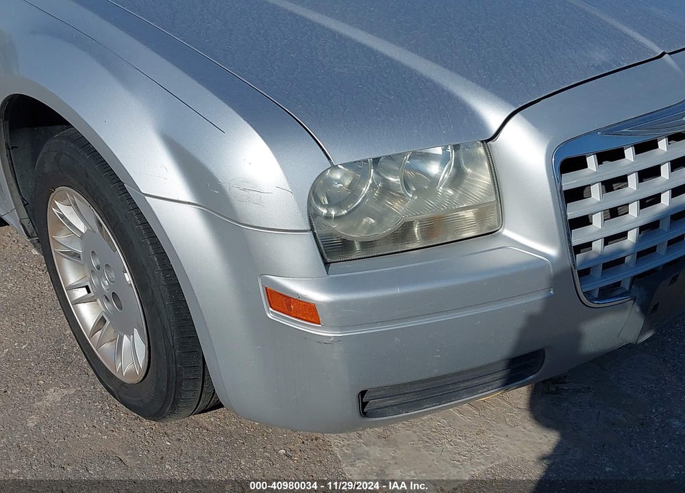 2005 CHRYSLER 300 VIN: 2C3JA43R75H691537