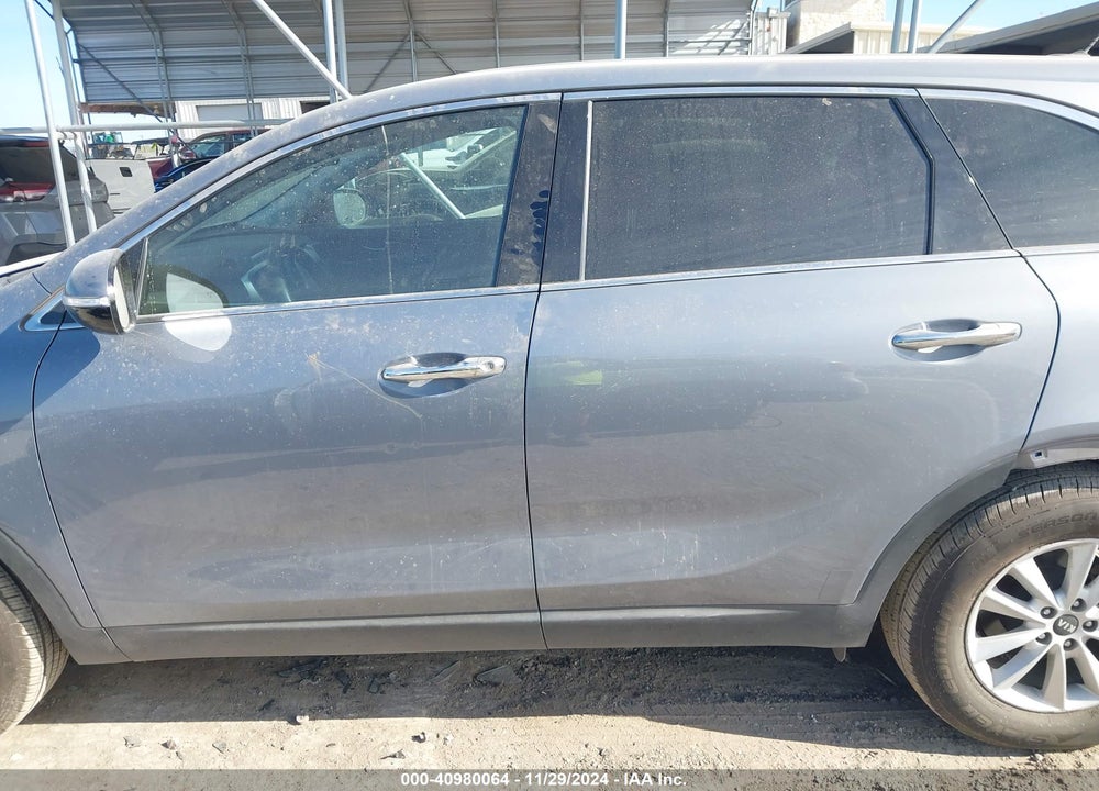 2020 KIA SORENTO 2.4L LX VIN: 5XYPG4A35LG661368