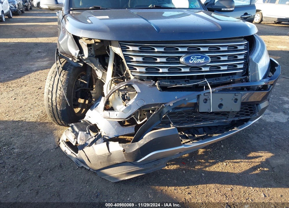 2017 FORD EXPLORER XLT VIN: 1FM5K8D86HGA91529