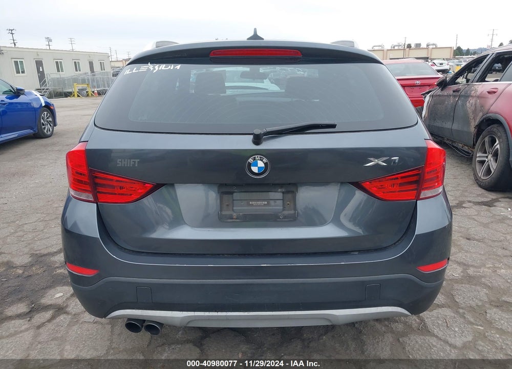 2015 BMW X1 SDRIVE28I VIN: WBAVM1C56FV318303