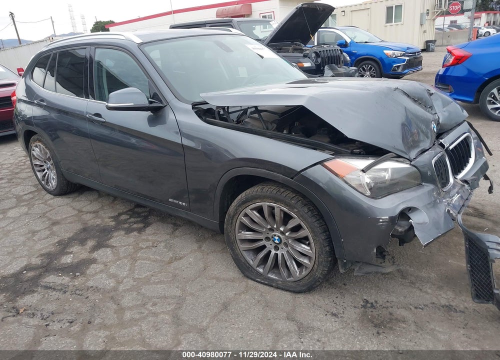 2015 BMW X1 SDRIVE28I VIN: WBAVM1C56FV318303