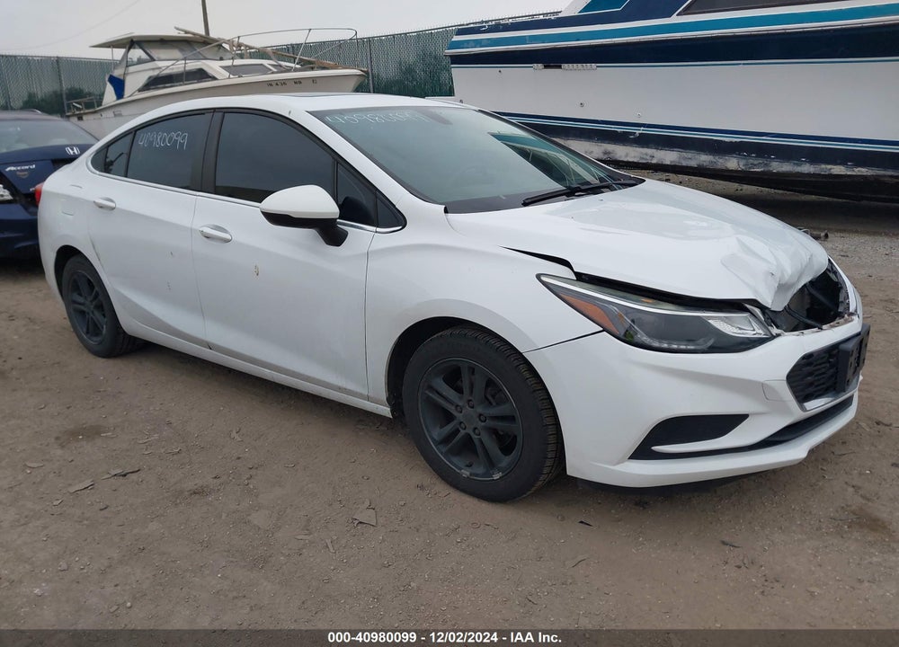 2018 CHEVROLET CRUZE LT AUTO VIN: 1G1BE5SM8J7152360